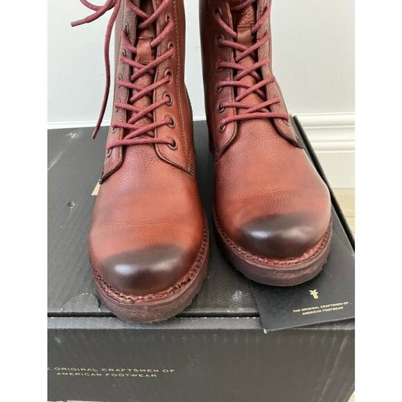 FRYE Women's Ankle-High Leather Combat Boot with Lug Sole, Size 5.5 - Picture 7 of 9
